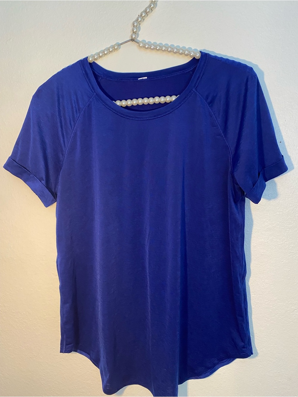 Lululemon women’s size small blue workout shirt